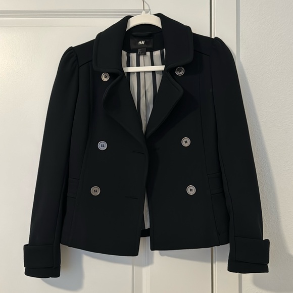 H&M Fitted Cropped Button Black Peacoat 4/34 - Picture 2 of 10